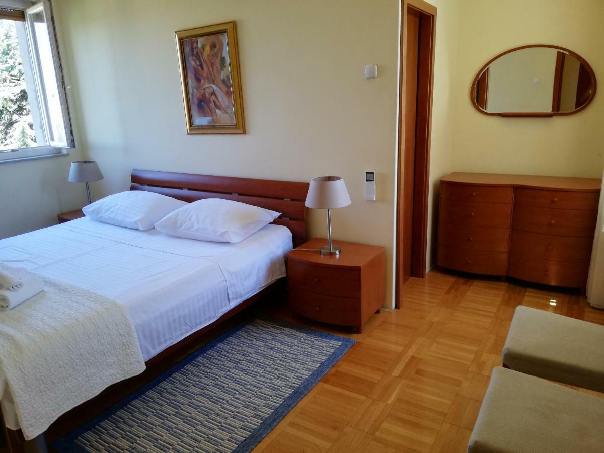 Apartment Niki Zara Esterno foto